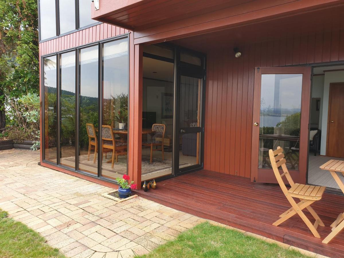 Lake View Garden Apartment Tauposjön Exteriör bild